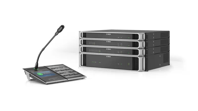 Bosch PRAESENSA public address system with call station and amplifiers
